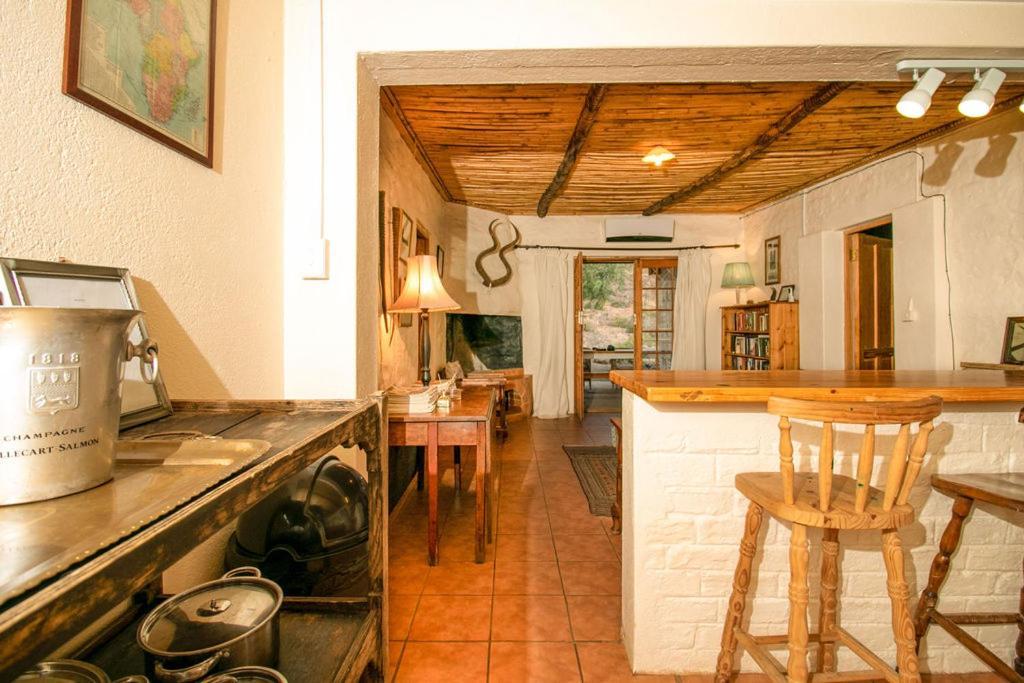 Ironstone Cottage Храфф-Рейнет Экстерьер фото